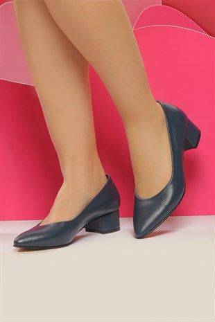 Lacivert Kadın Topuklu Hakiki Deri Ayakkabı